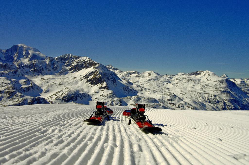 Hotel Sleep Only Pontresina Esterno foto
