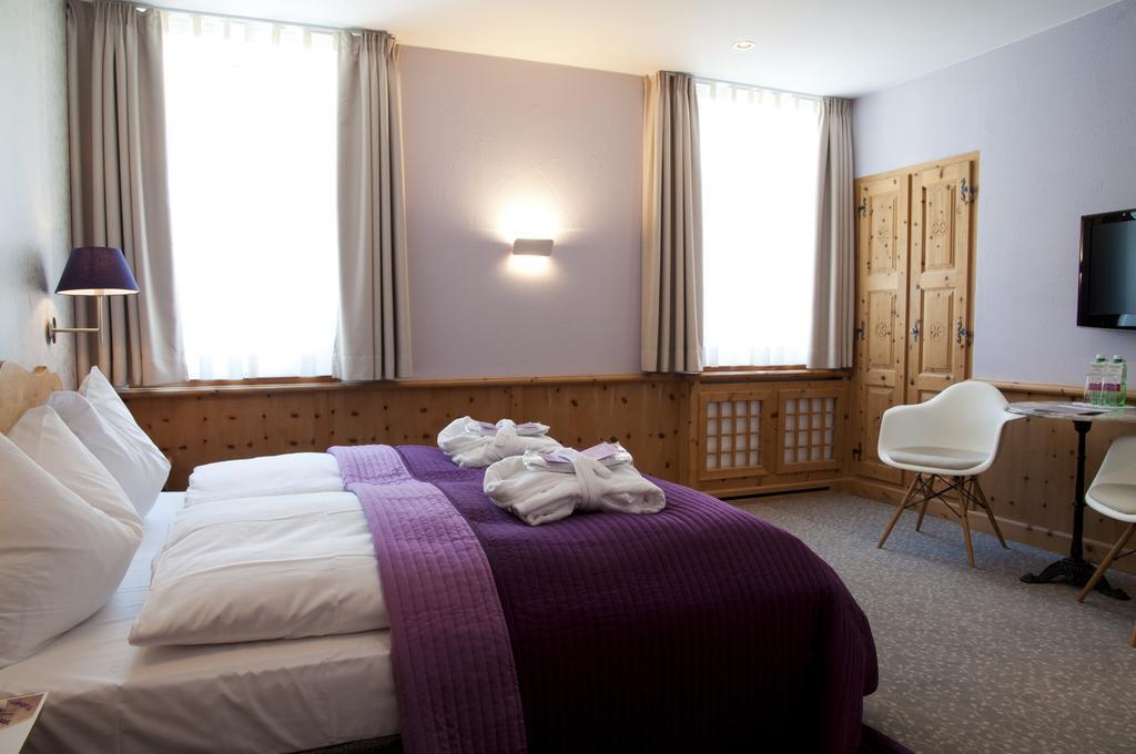 Hotel Sleep Only Pontresina Esterno foto